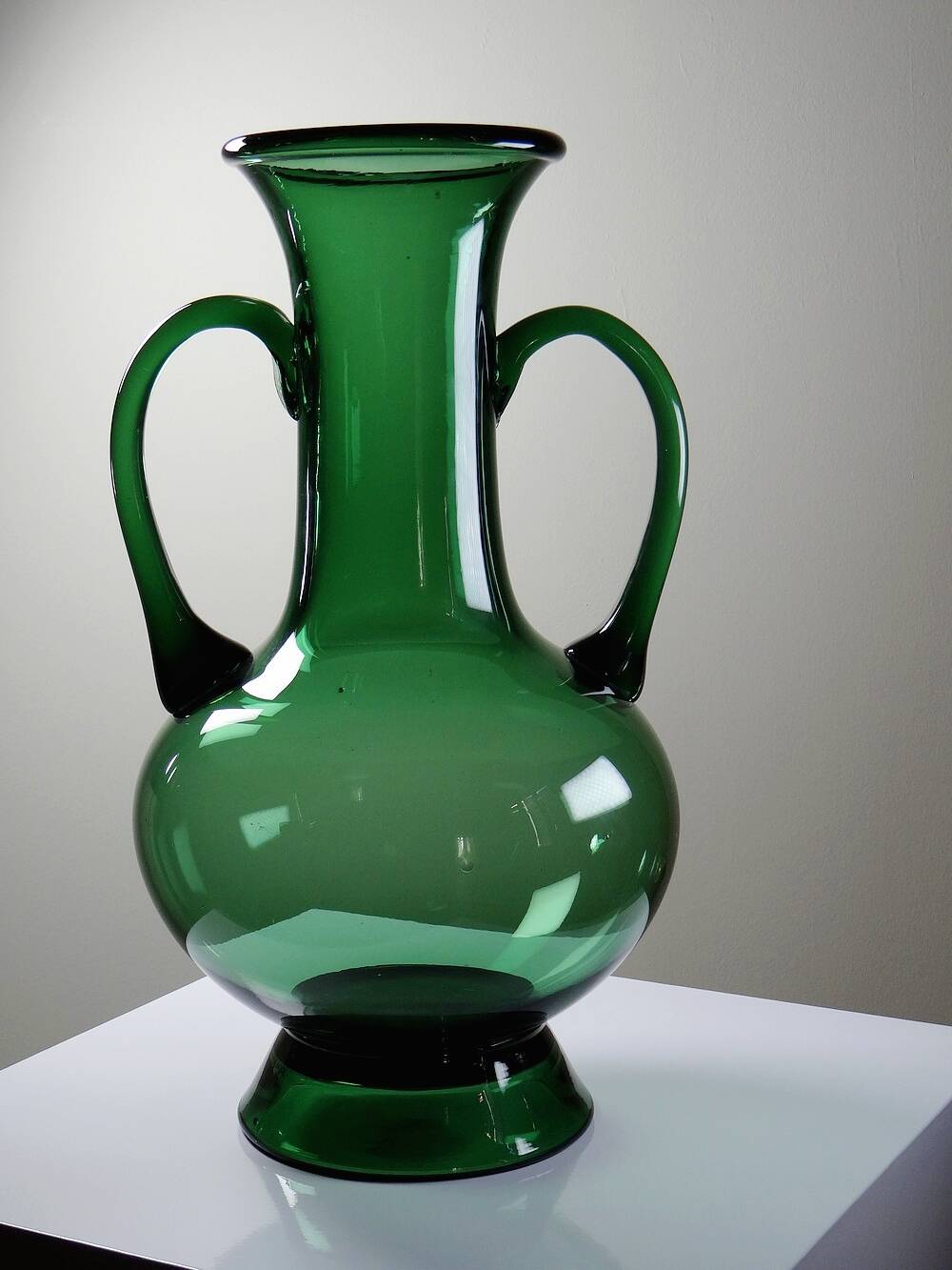 Vintage mouth-blown Etruscan style Empoli amphora vase