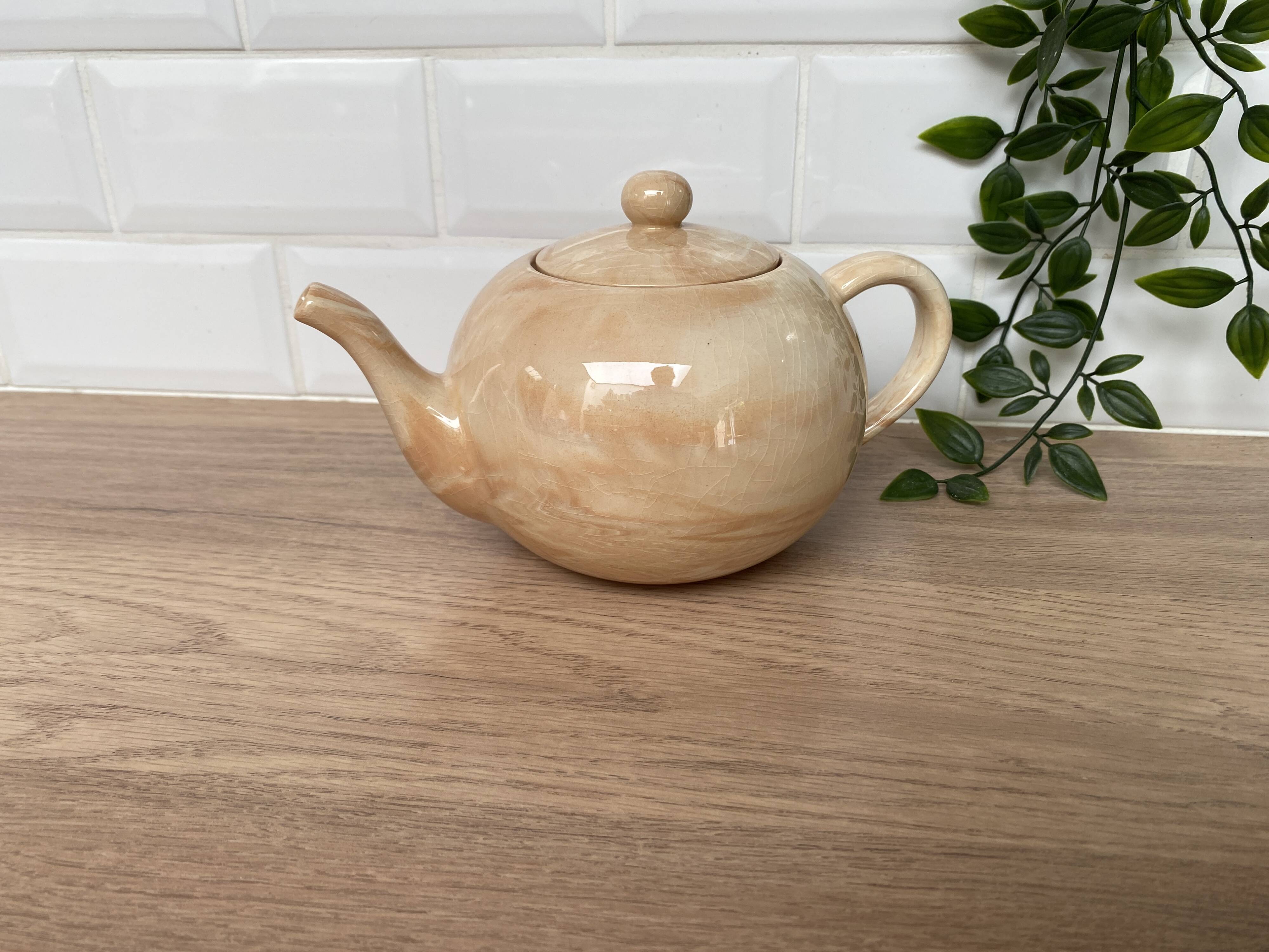 Niderviller teapot
