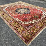 Indo-heriz Serapi Design, Geometric Carpet