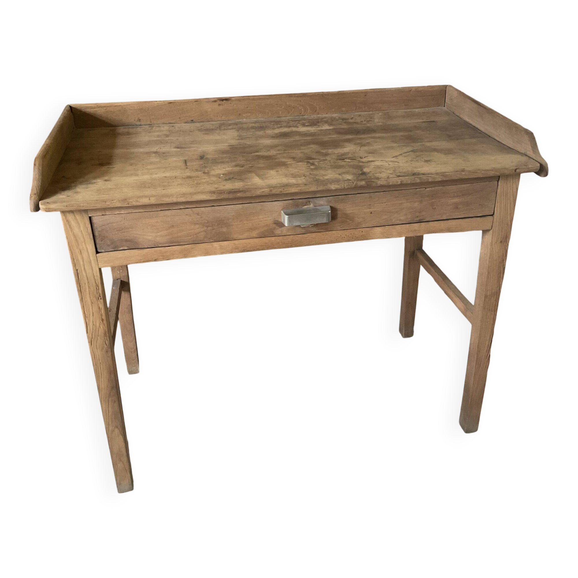 Bureau d’atelier en bois