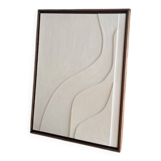 Minimalist relief white table