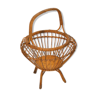 Former worker rattan