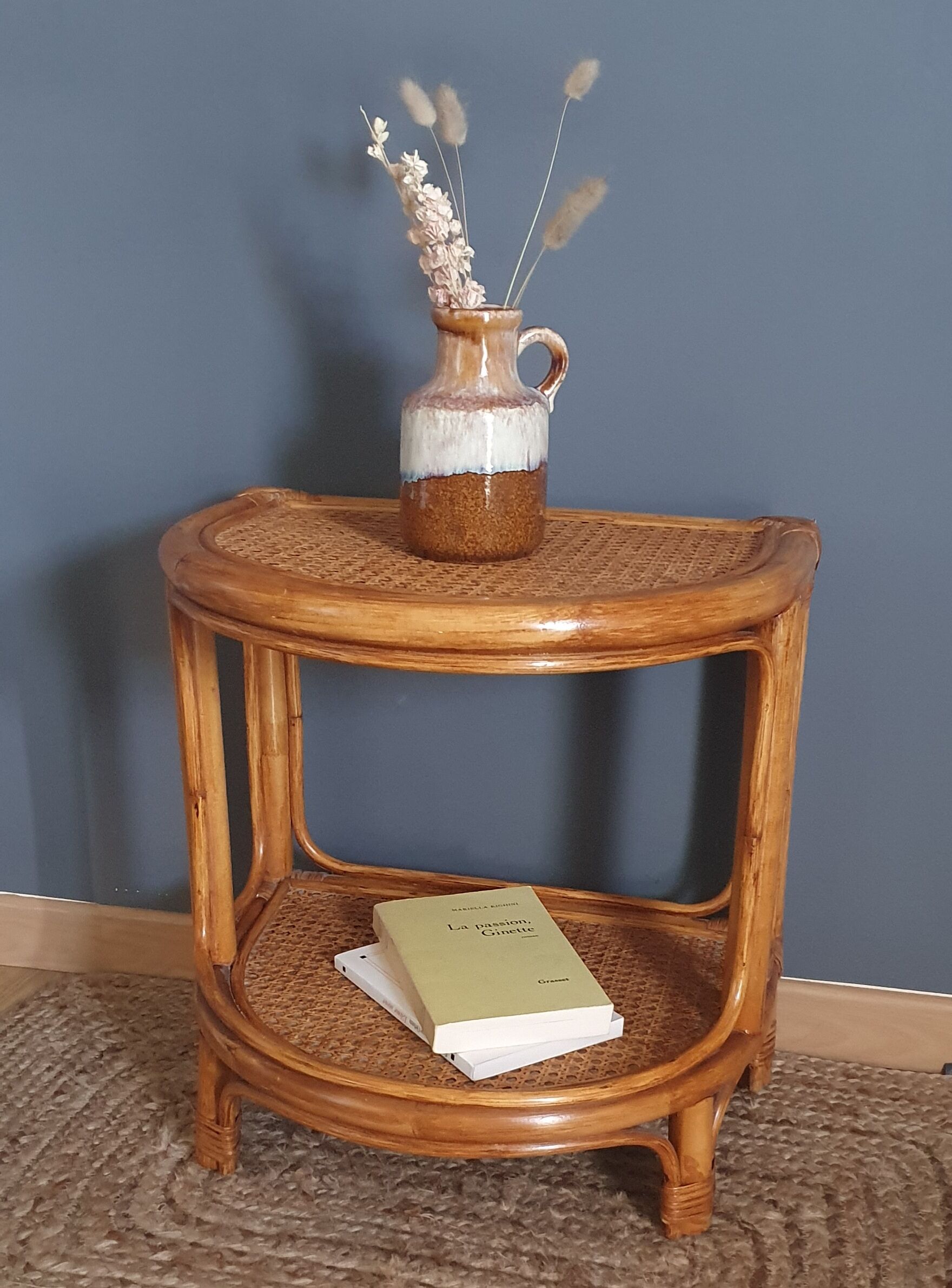 Etagère en rotin