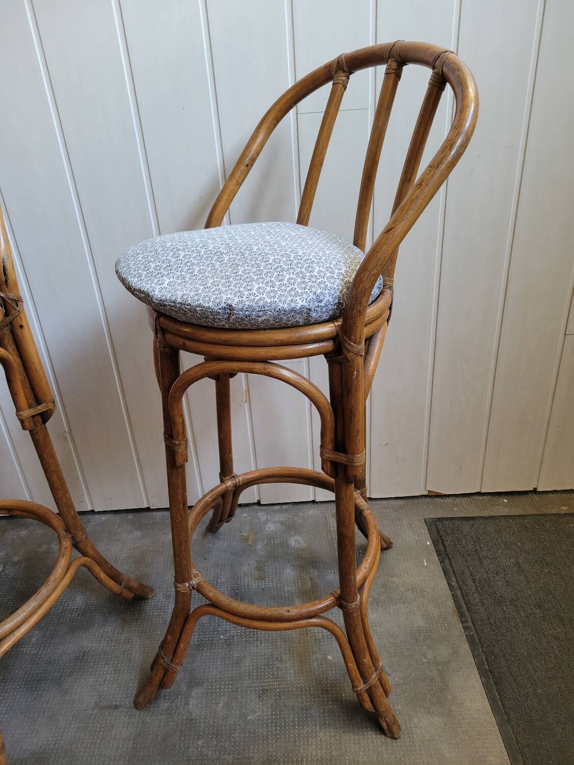 Paire de tabouret de bar en bambou 70's