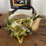 Shell teapot