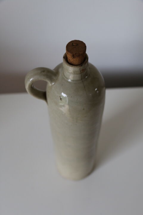 Bottle/soliflore in glazed stoneware