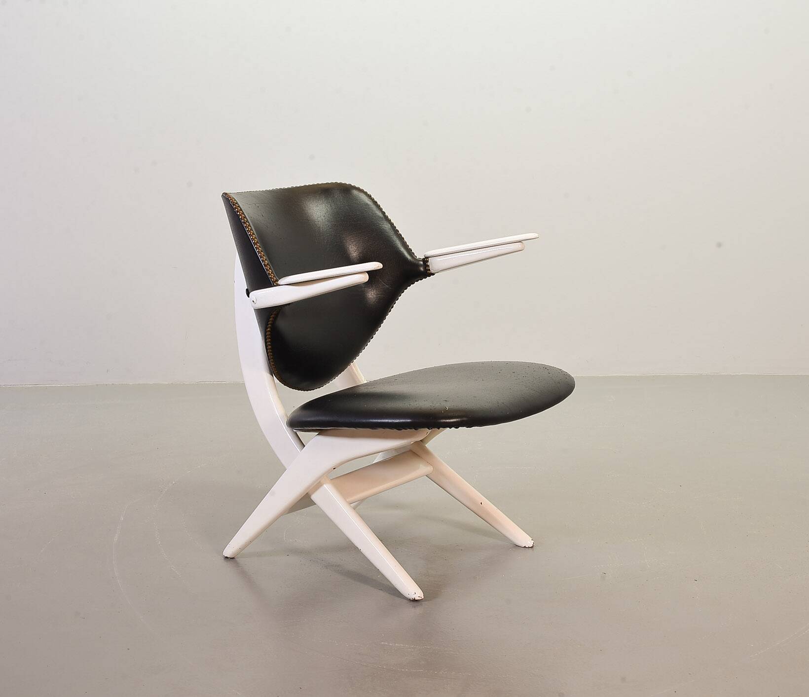 Louis van Teeffelen Dutch Design 'Pelican' Teak Lounge Chair for Webe 1960s
