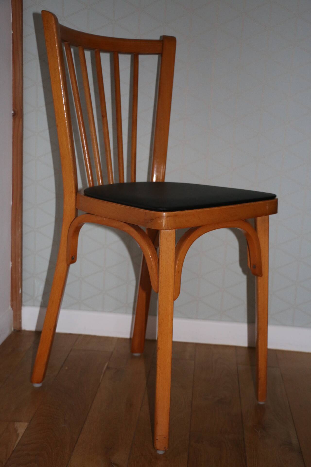 10 baumann chairs no. 12 black faux leather light beech