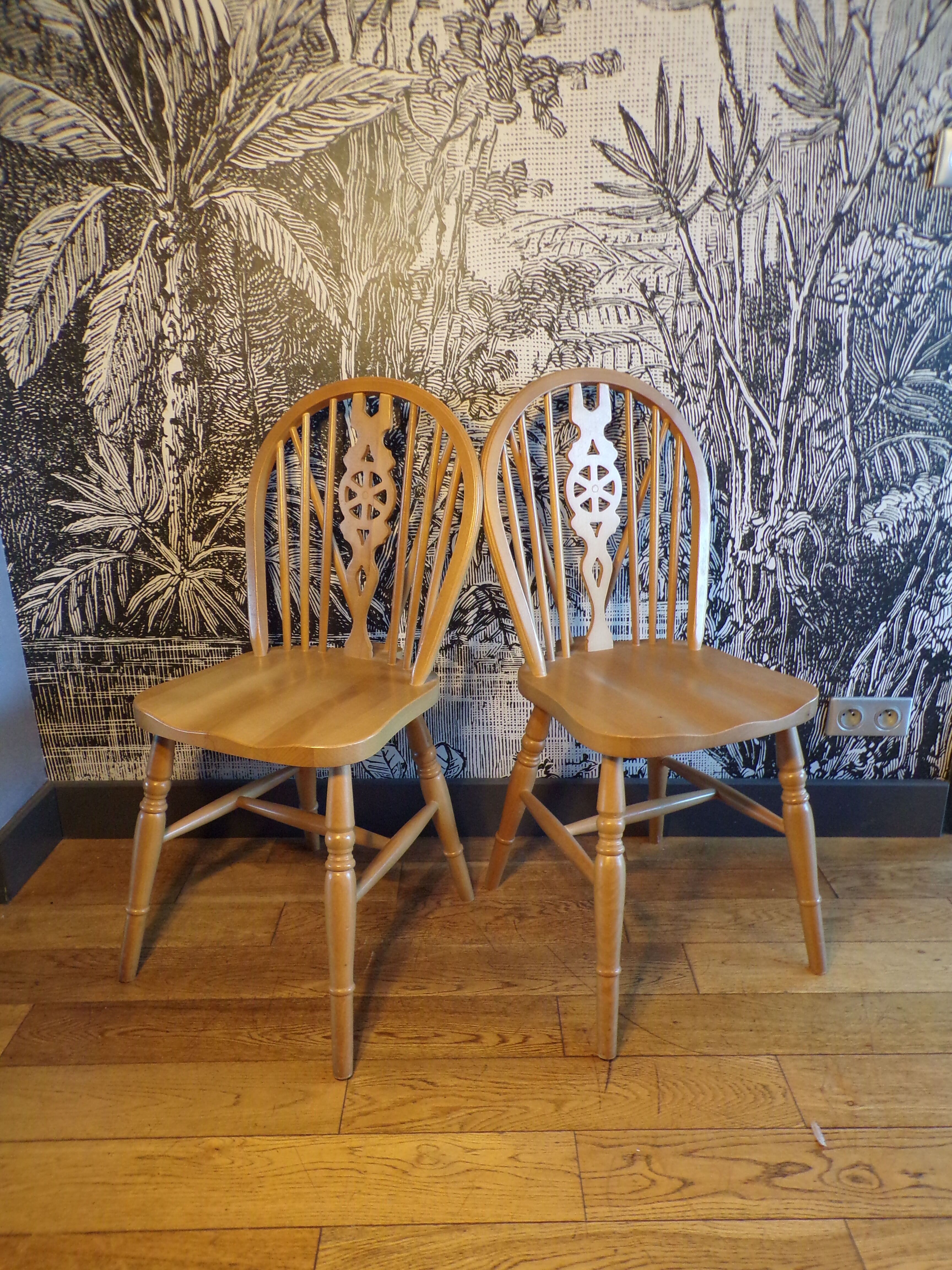 Pair of vintage Windsor chairs