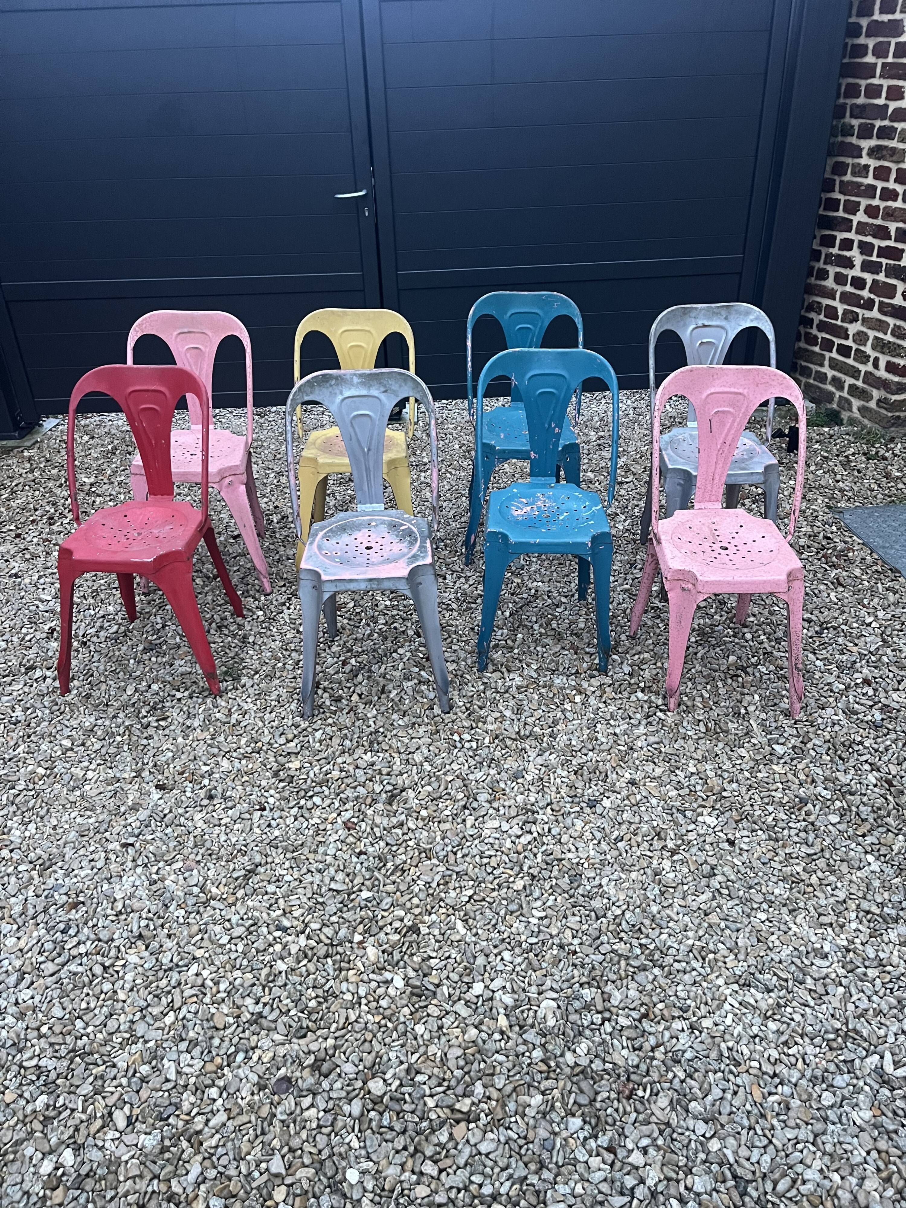 8 chaises Multipl's par Joseph Mathieu, années 50