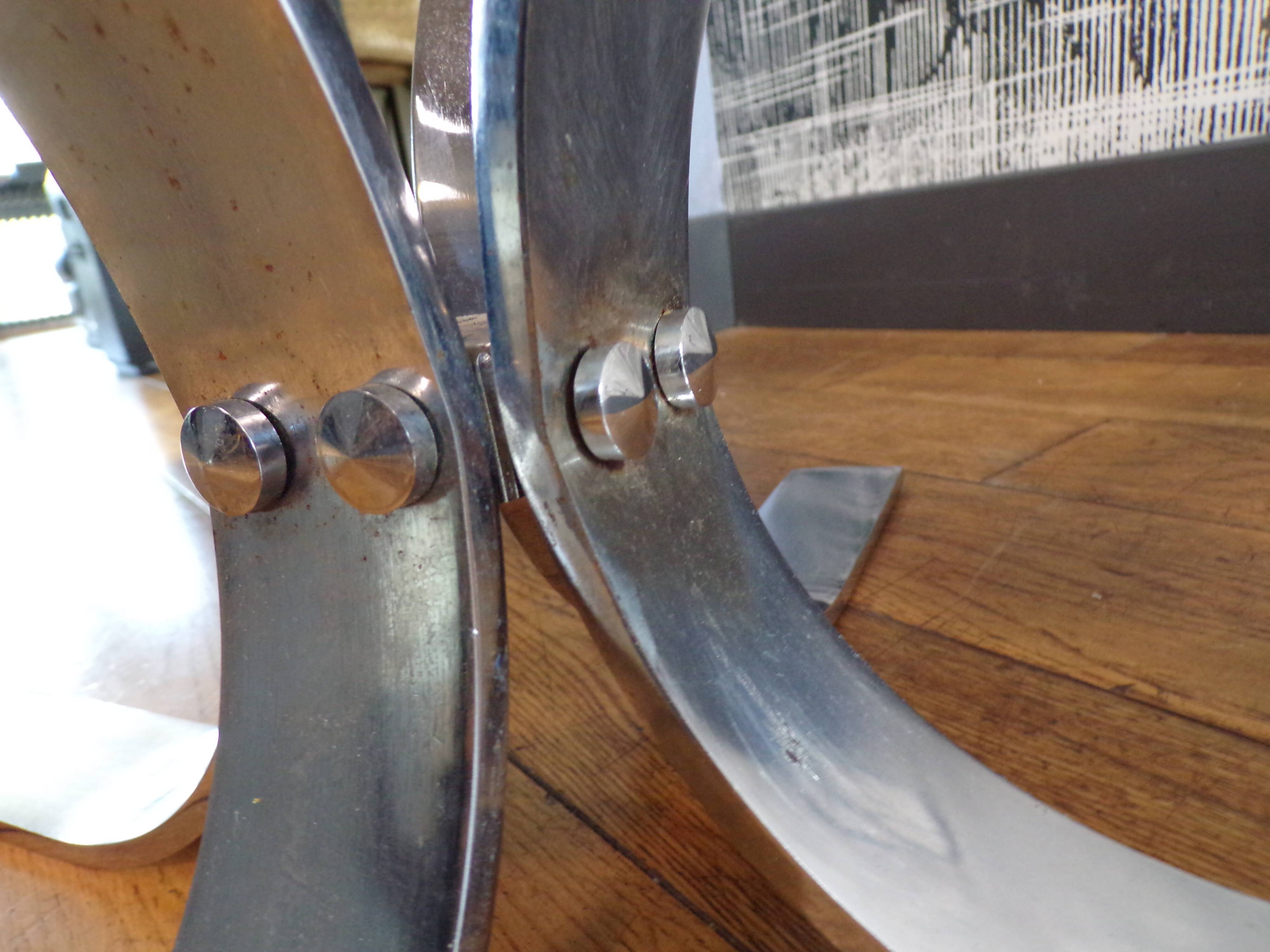 Oval coffee table 1970