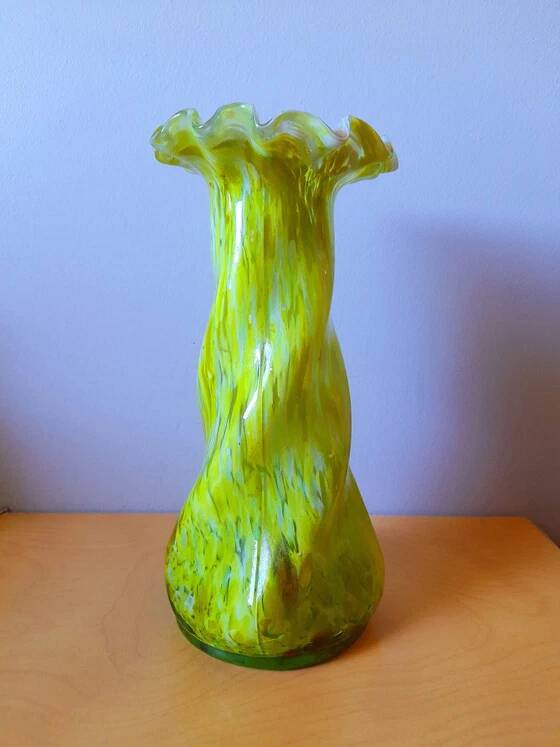 Clichy glass vase