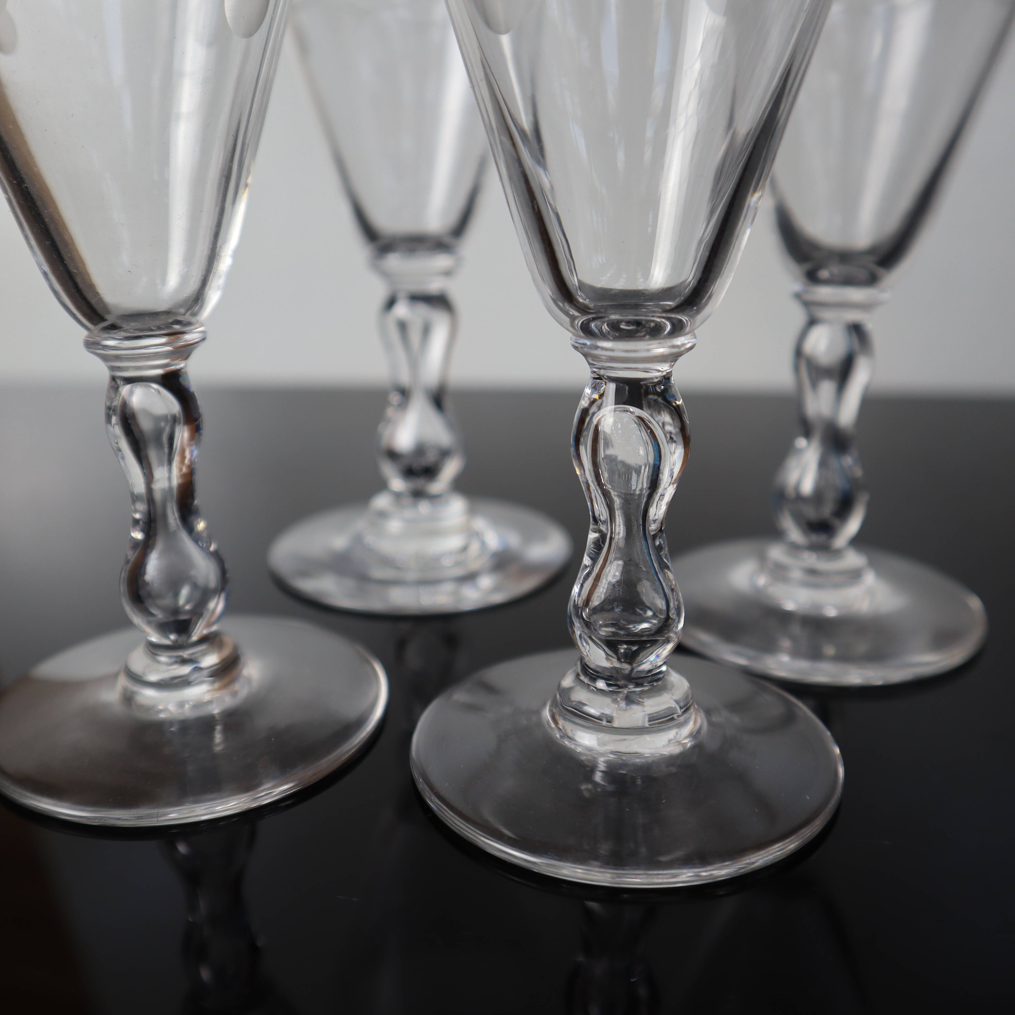 Set of 4 vintage engraved crystal port glasses 20th century
