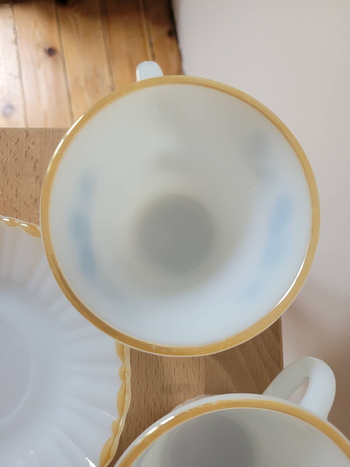 Lot de 3 tasses et soucoupes Crisa