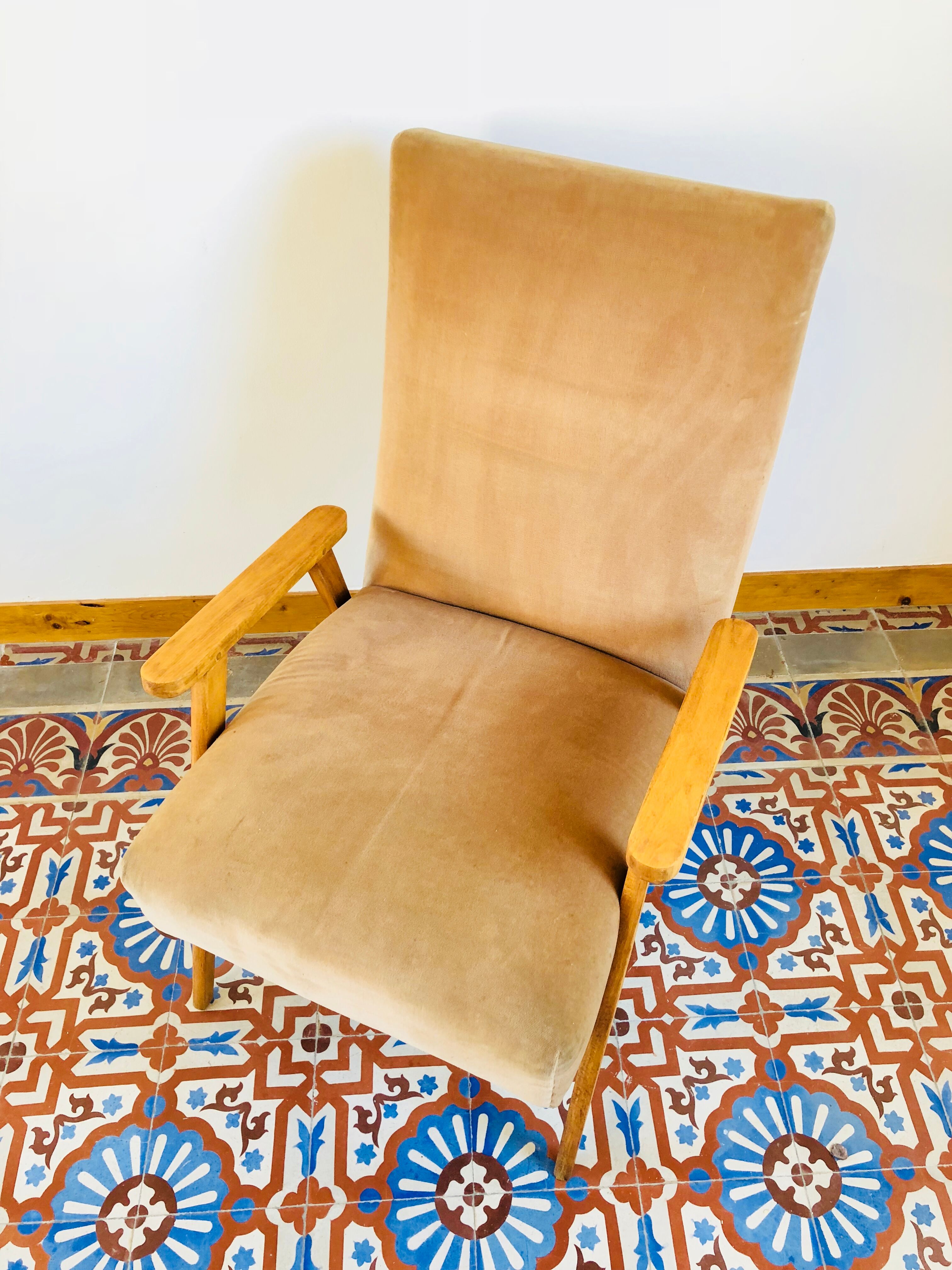 Vintage lounge armchair 1970