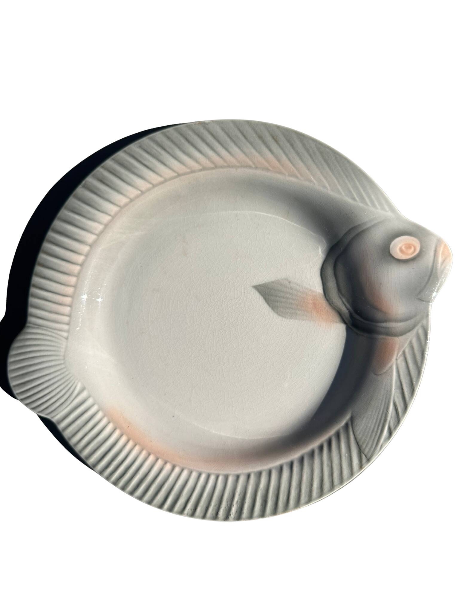 Assiettes à poisson anciennes Sarreguemines – Forme de poisson sculpté