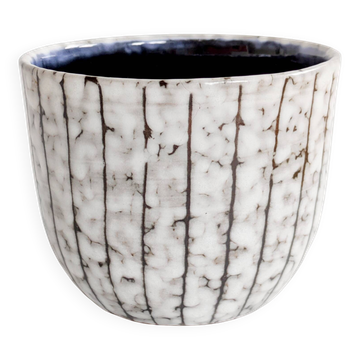 Vintage Hungarian Majolica cache-pot mid-century style Fat Lava ceramic