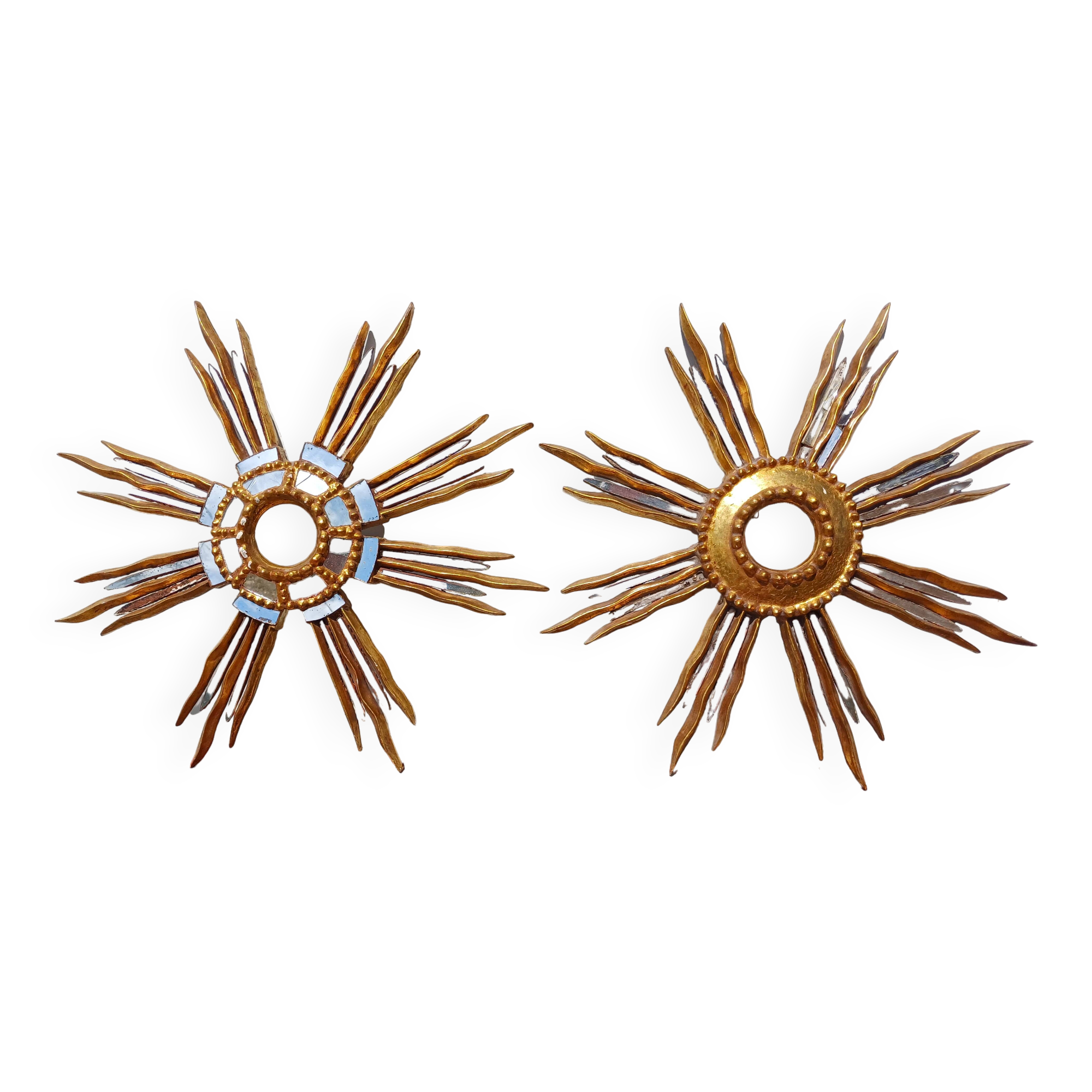 2 miroirs soleil bois et stuc doré