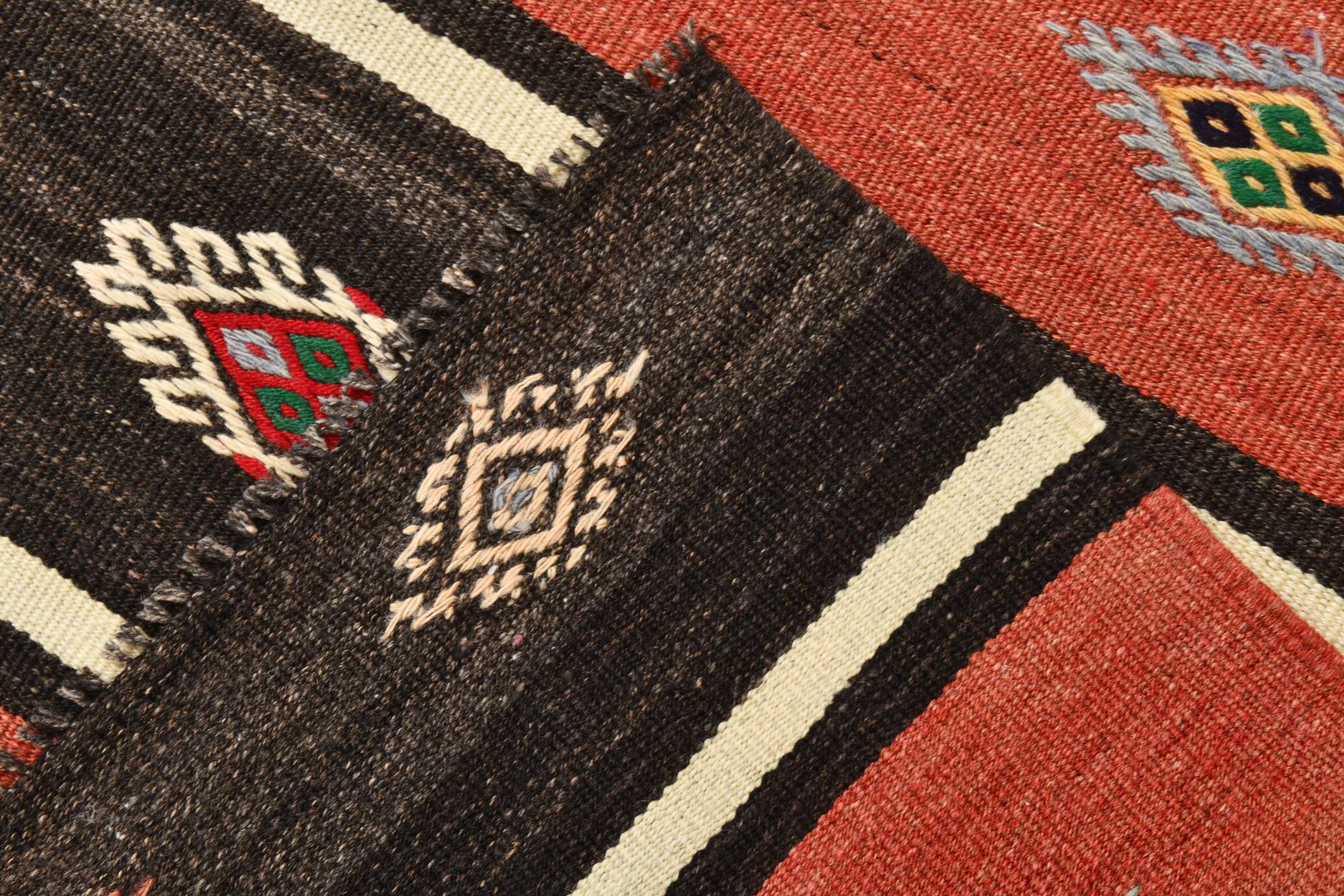 6x9 Red Cream Handmade Wool Vintage Rug, 178x274Cm