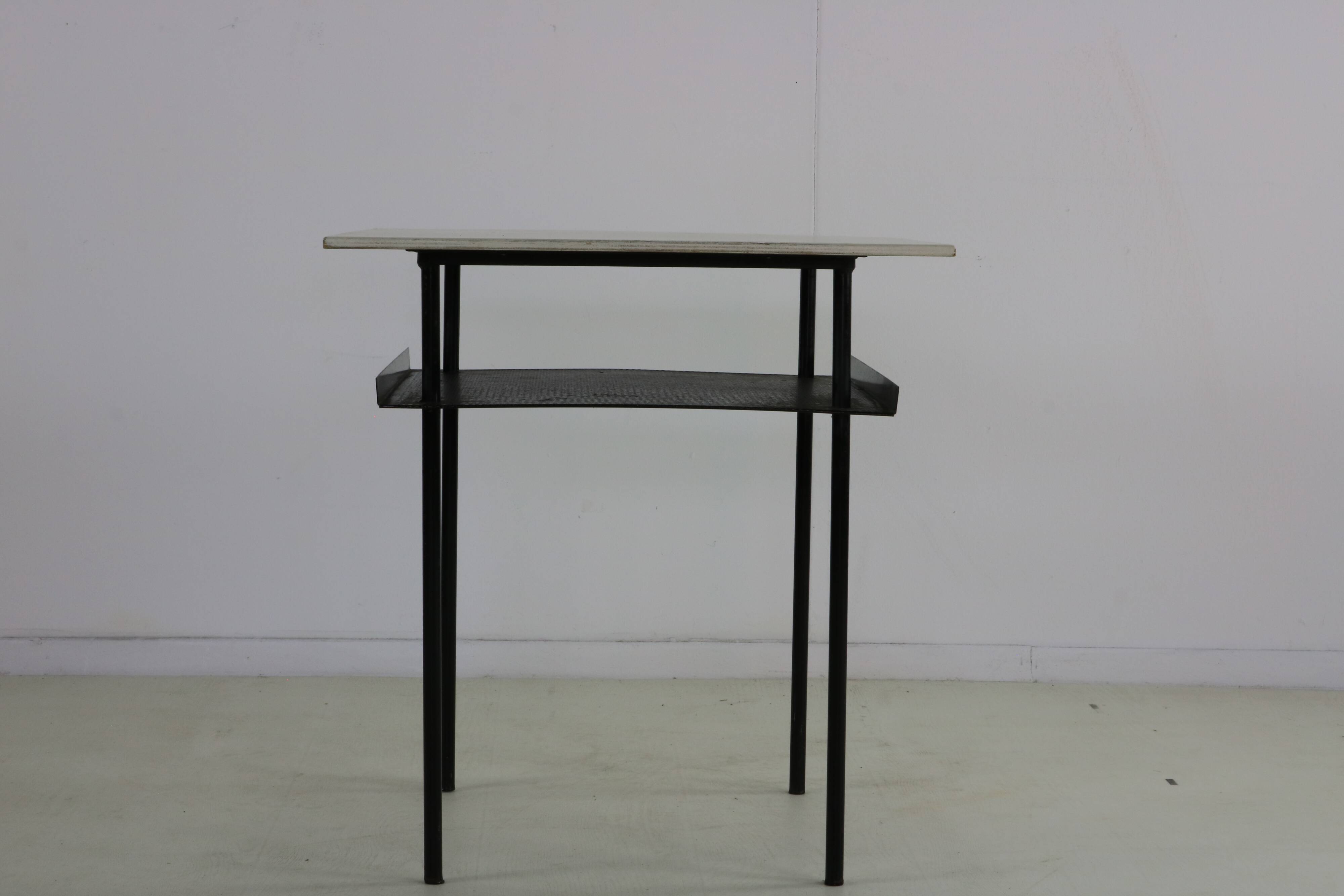 Fifties bed side table by Wim Rietveld for Auping Holland