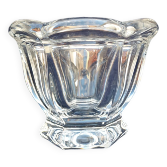 Tulip-shaped Baccarat crystal pot signed