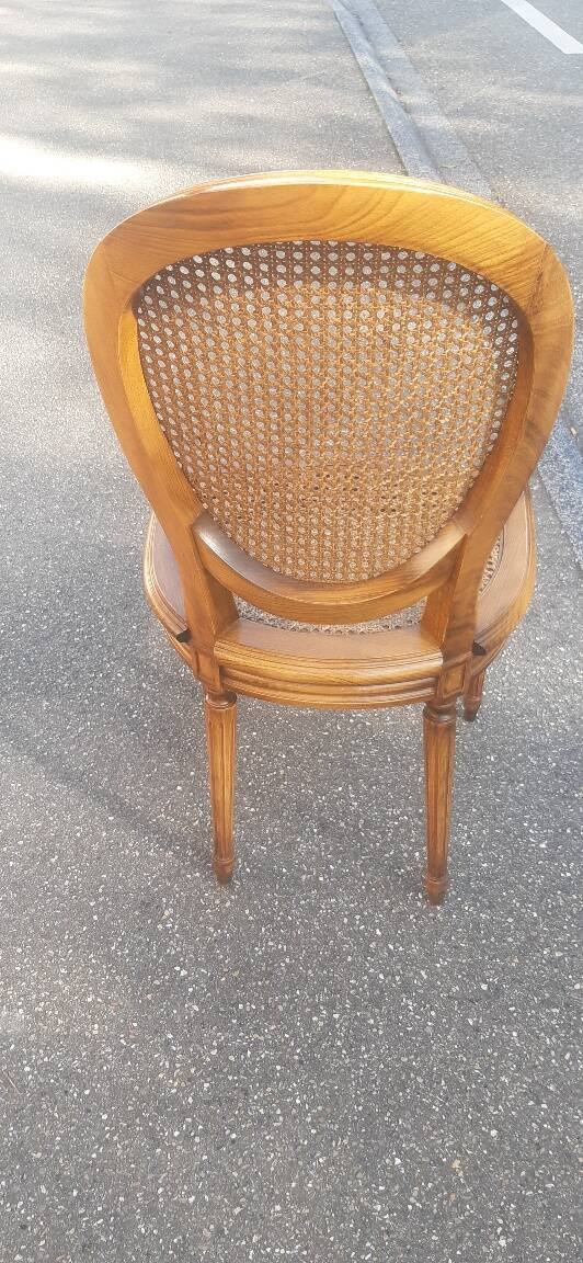 Set of 6 Louis XVI style medallion chairs