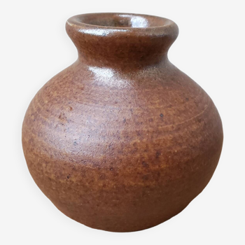 Sandstone ball vase signed Fontgombault