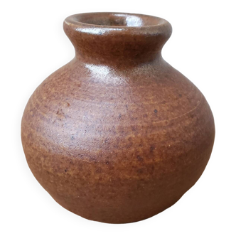 Sandstone ball vase signed Fontgombault