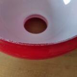 Globe en verre de couleur rouge