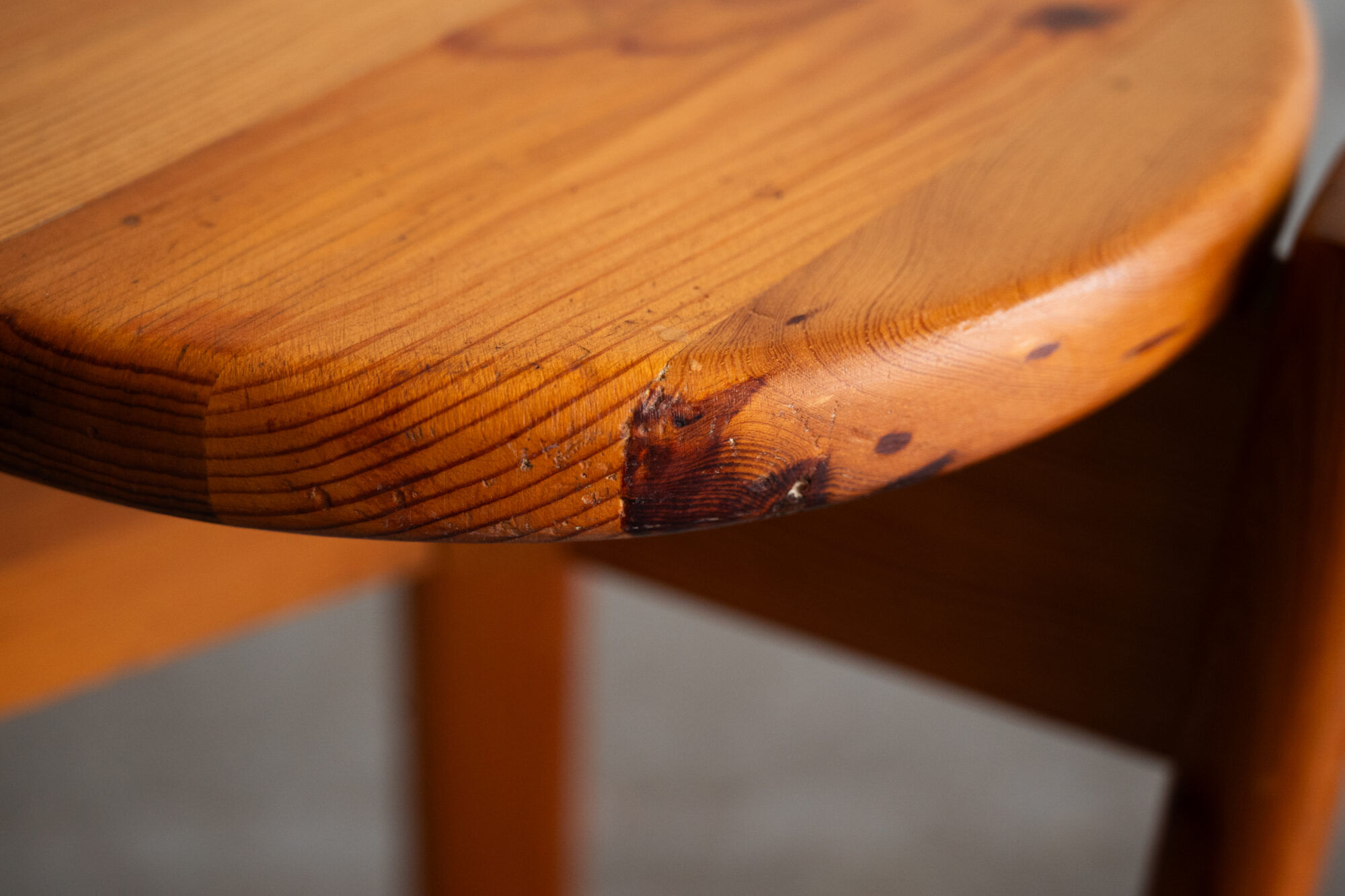 Ensemble de 4 tabourets de bar, design français, années 1970