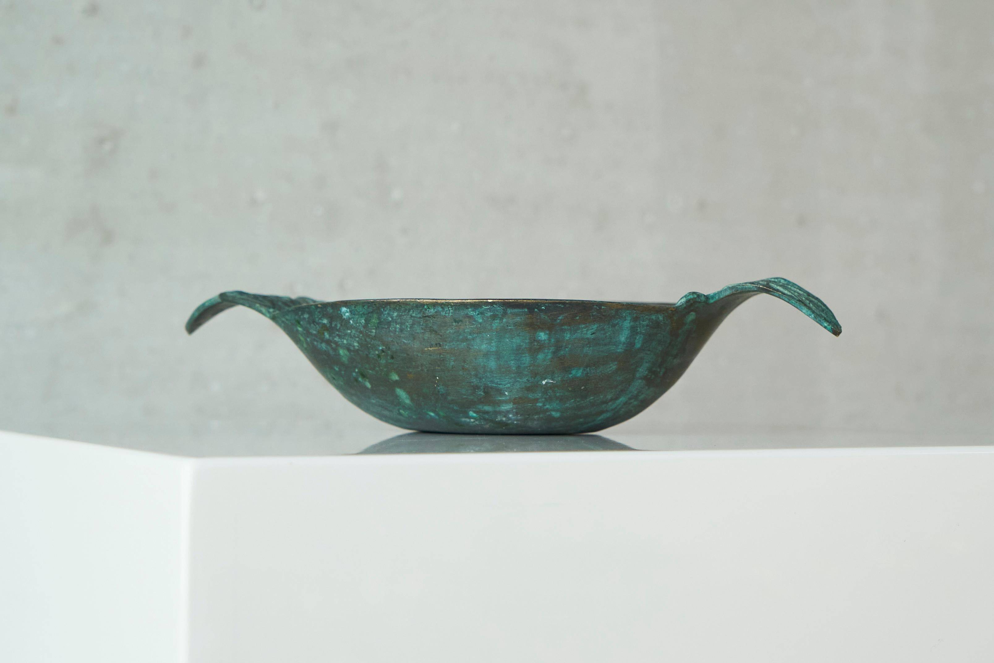 Patinated bronze cup, early 20th century