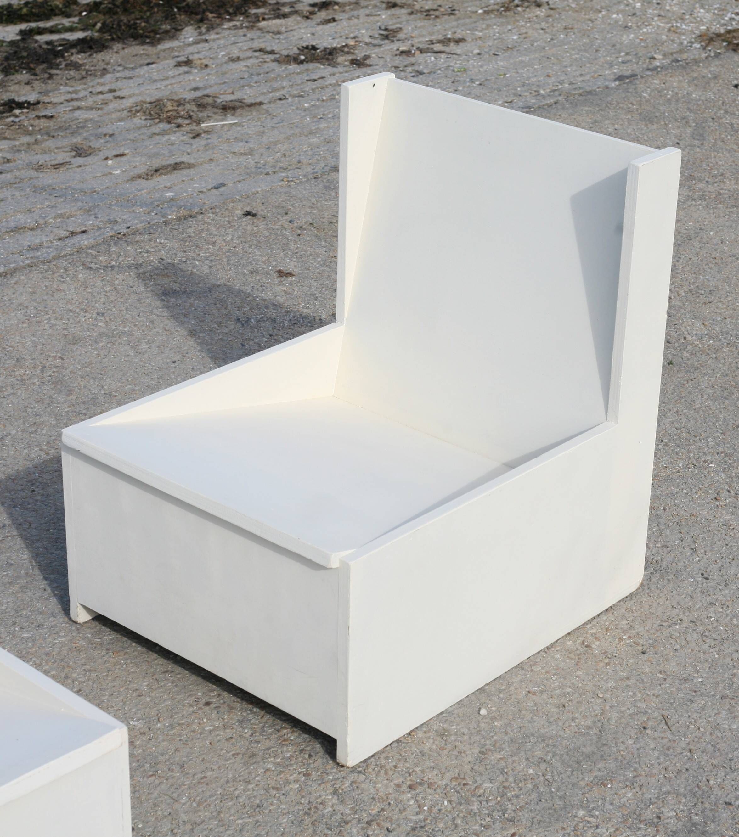 set de 3 fauteuils brutalistes, boit peint, années 60