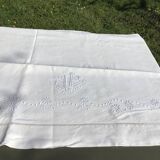 Drape 2 places JP sunflowers and pastilles.