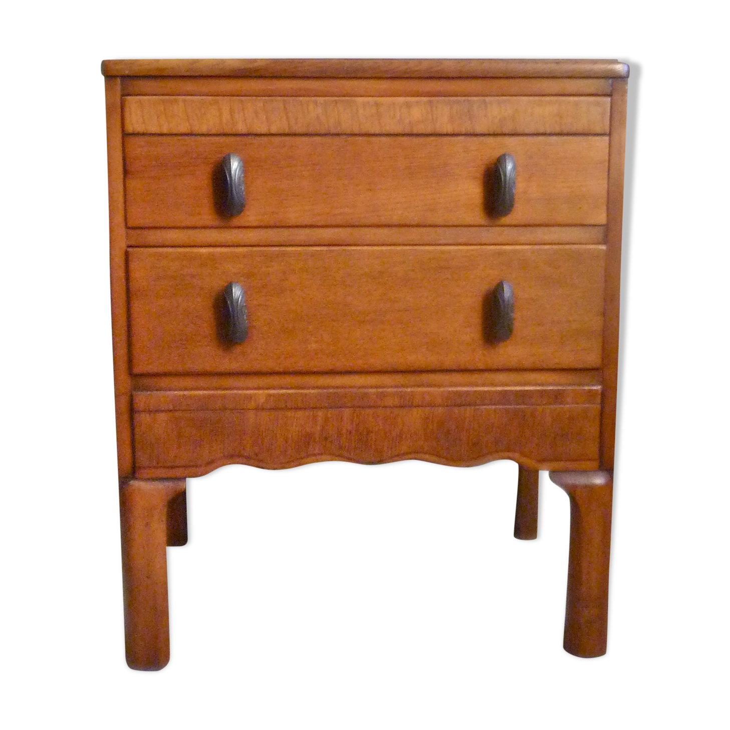 Commode sauteuse harris lebus arts and crafts