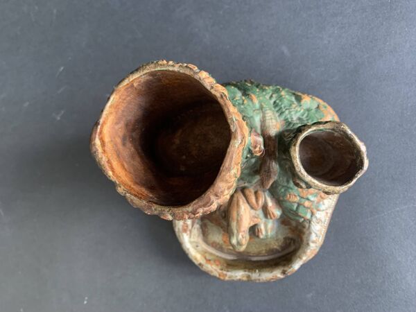 Pyrogène, pot à tabac naturaliste en terre cuite vernissée, époque 1900