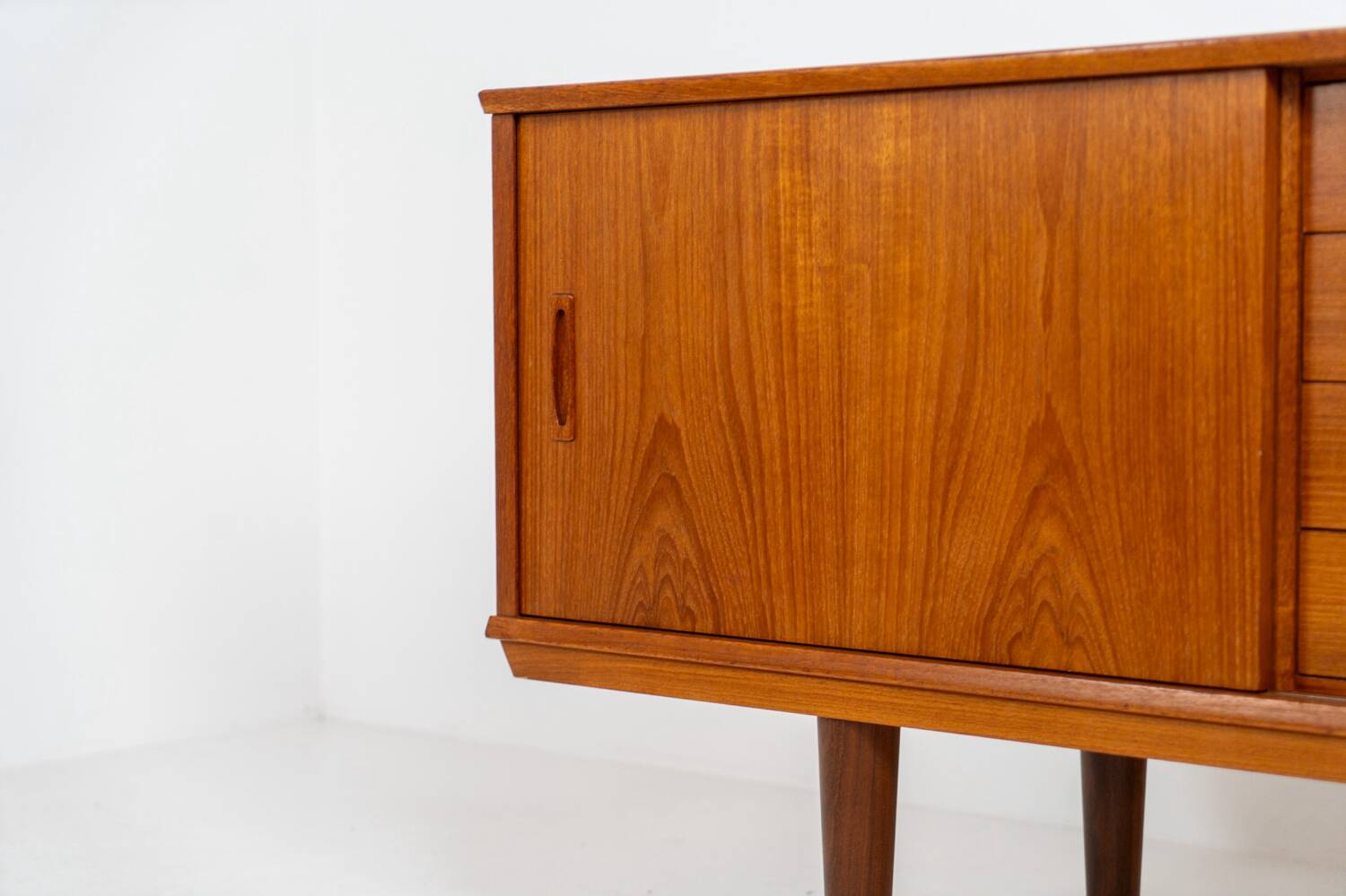 Teak Dinish sideboard, 1960s