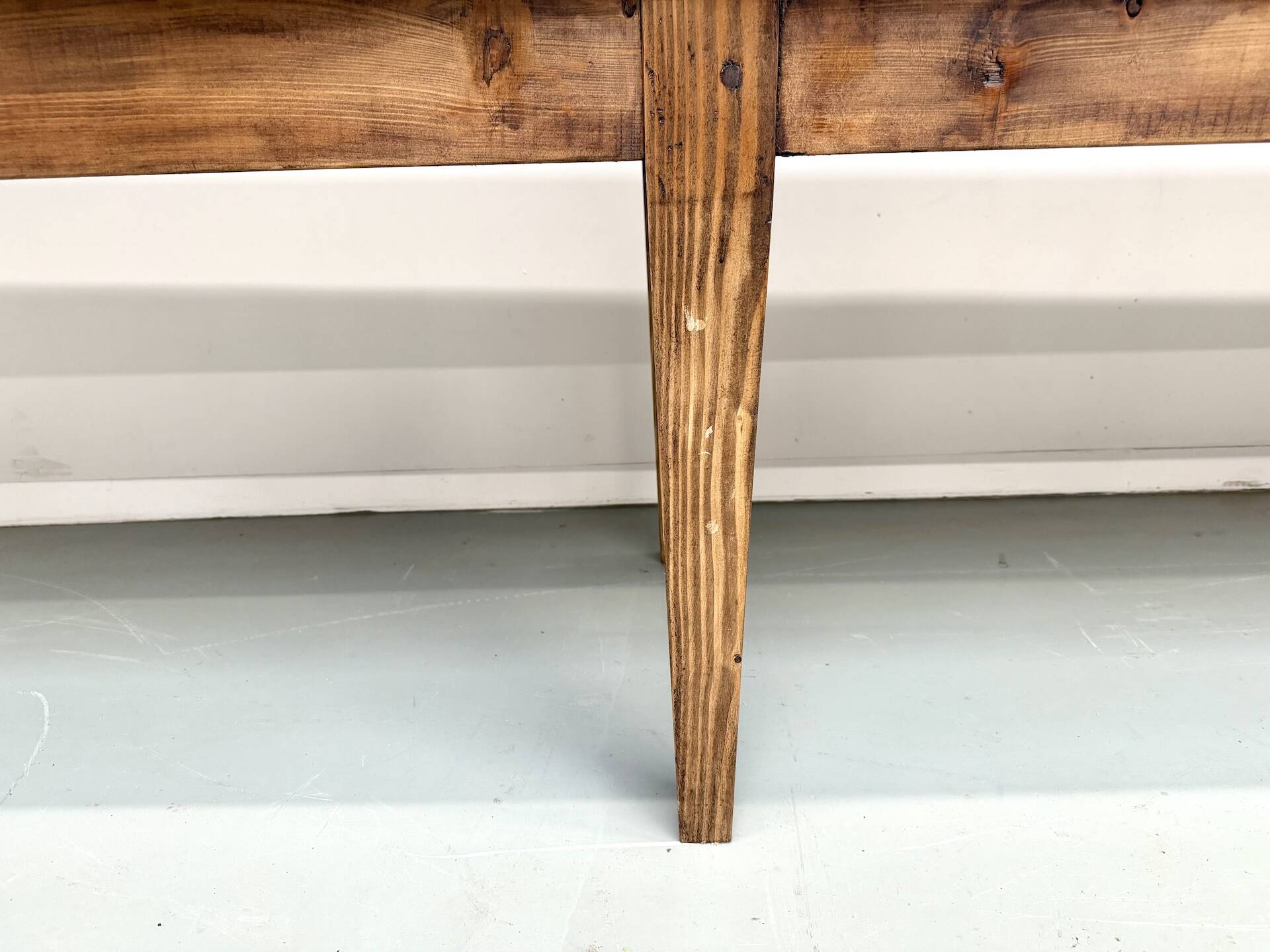 XXL farmhouse table 4 metres in solid pine - 6 legs - 1950s