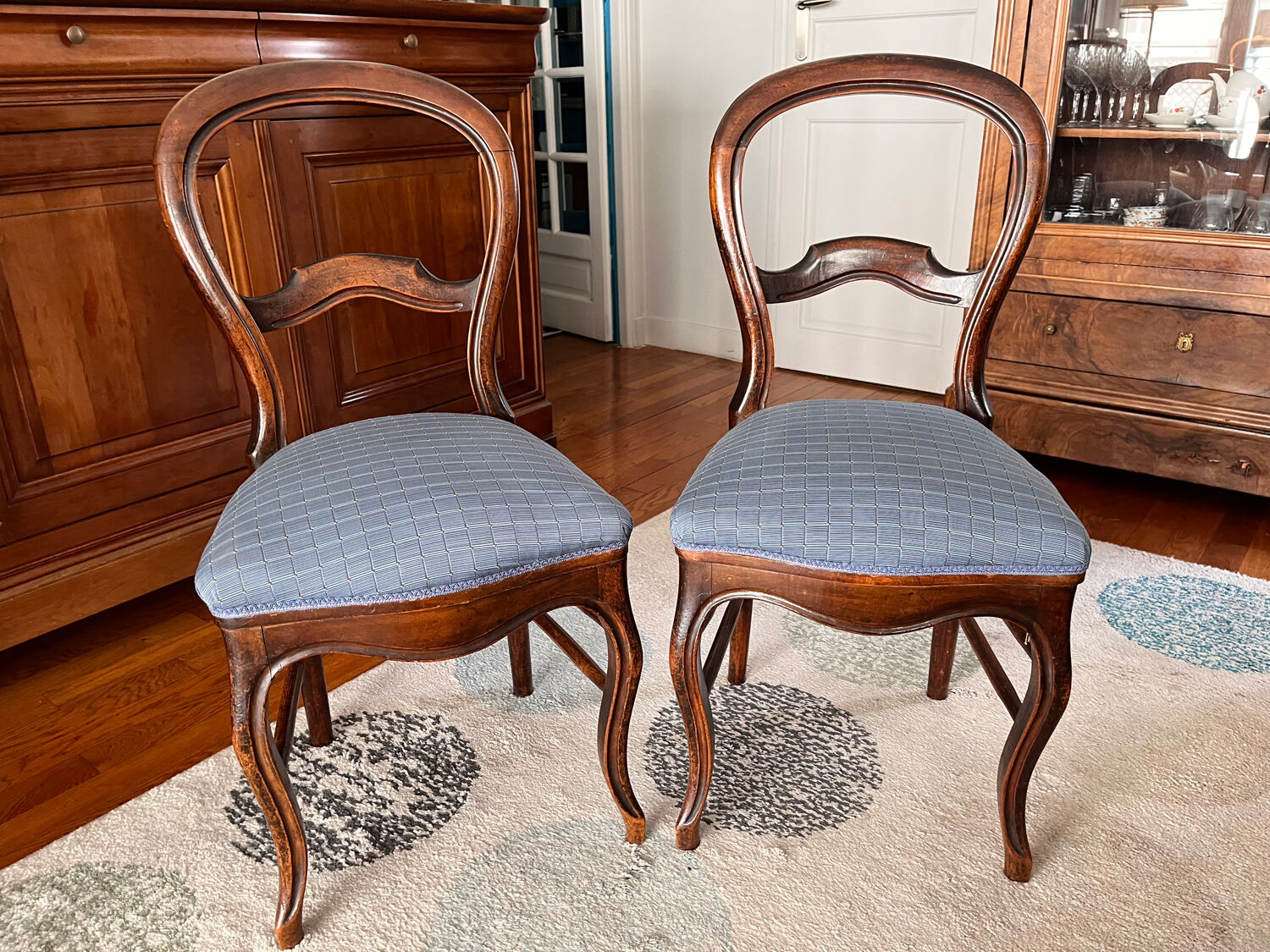 Lot de 2 chaises style Louis Philippe