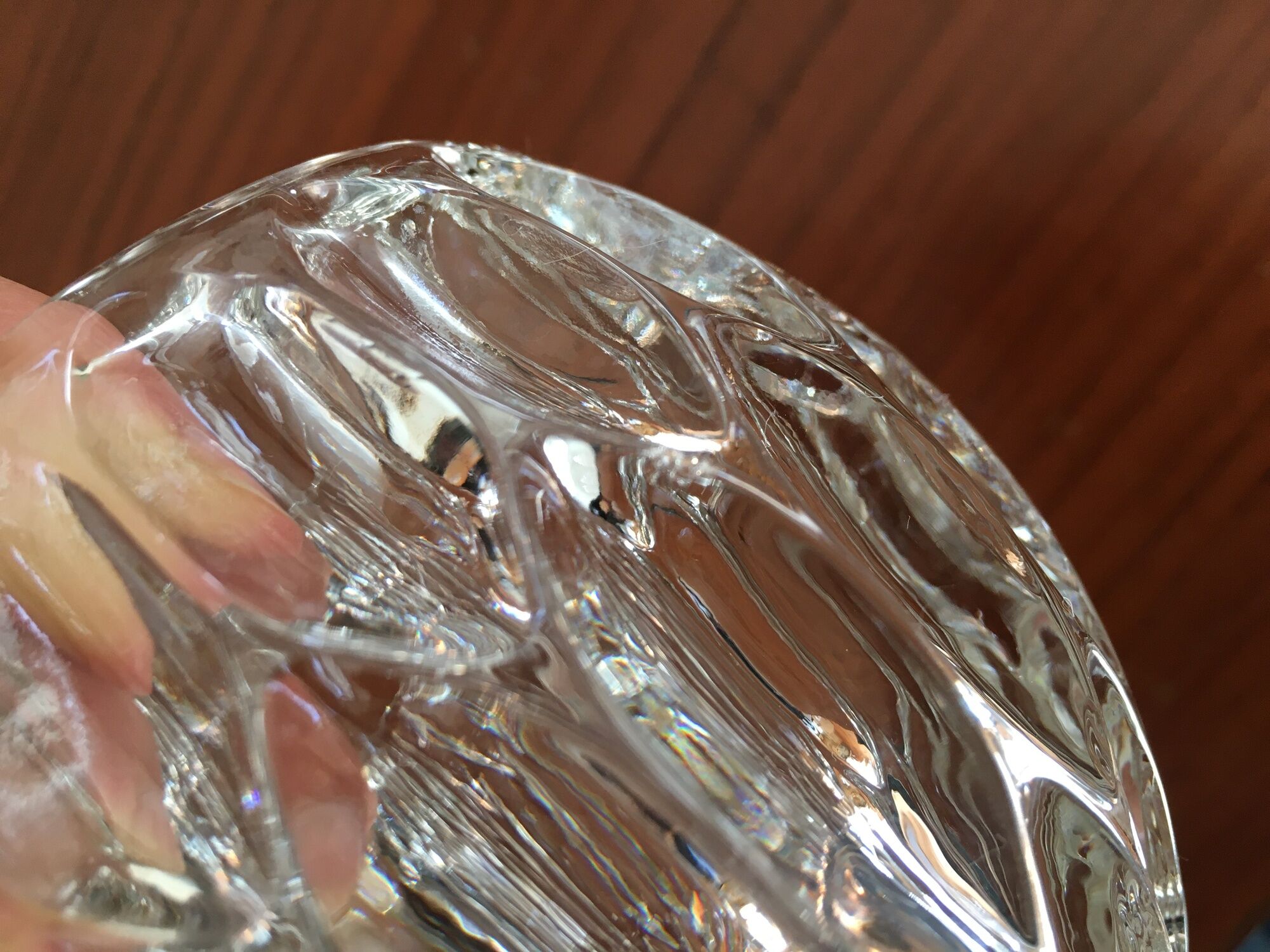 Duo of chiseled glass photophores