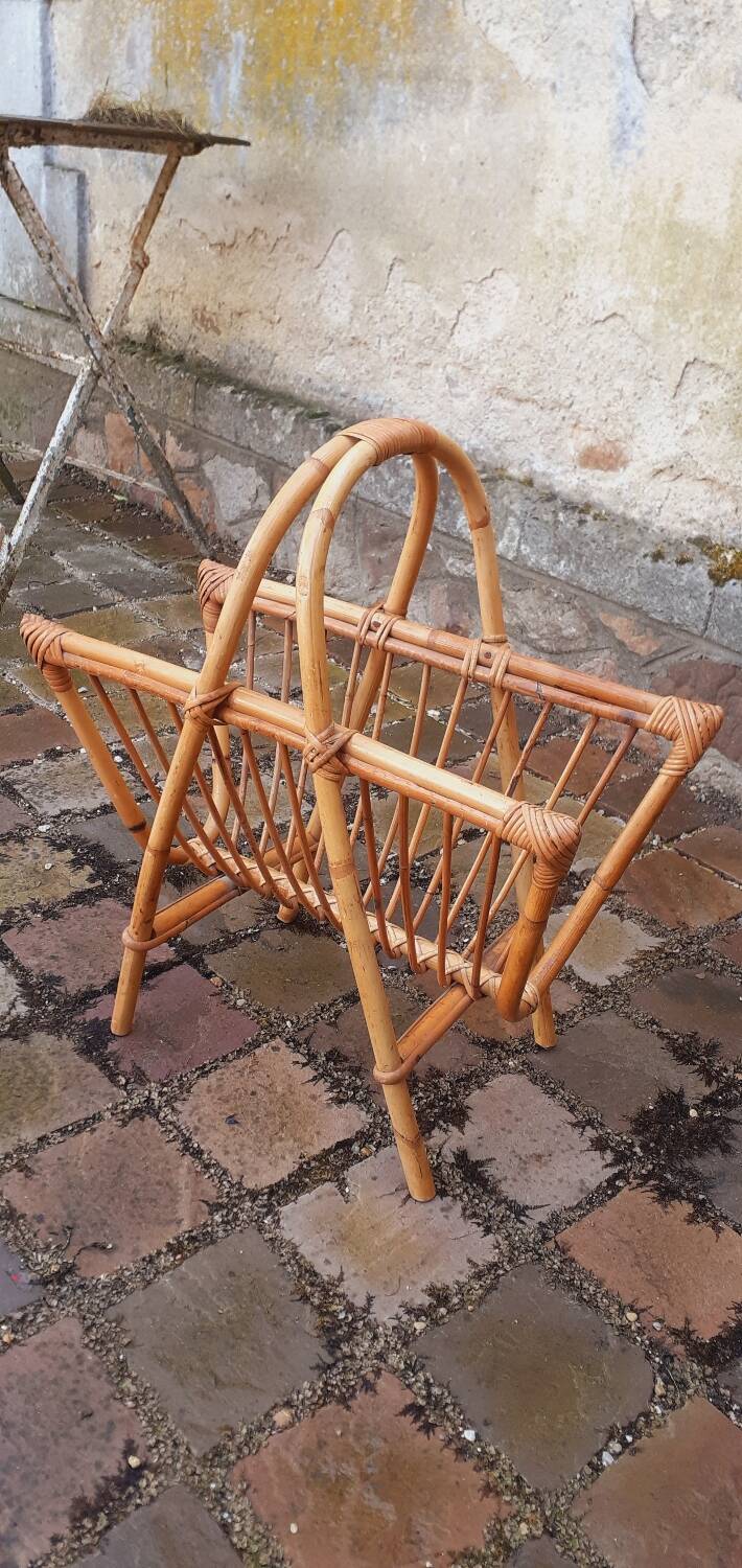 Vintage 1950s rattan magazine holder
