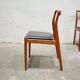 Série de 4 chaises scandinaves vintage en teck et en skaï