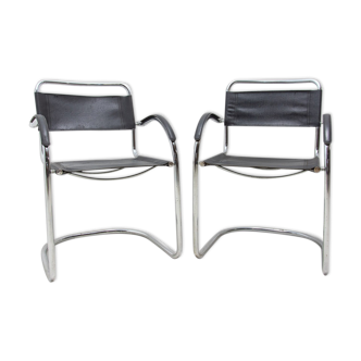 Pair of cantilever tubular steel armchairs, 1970´s, Europe