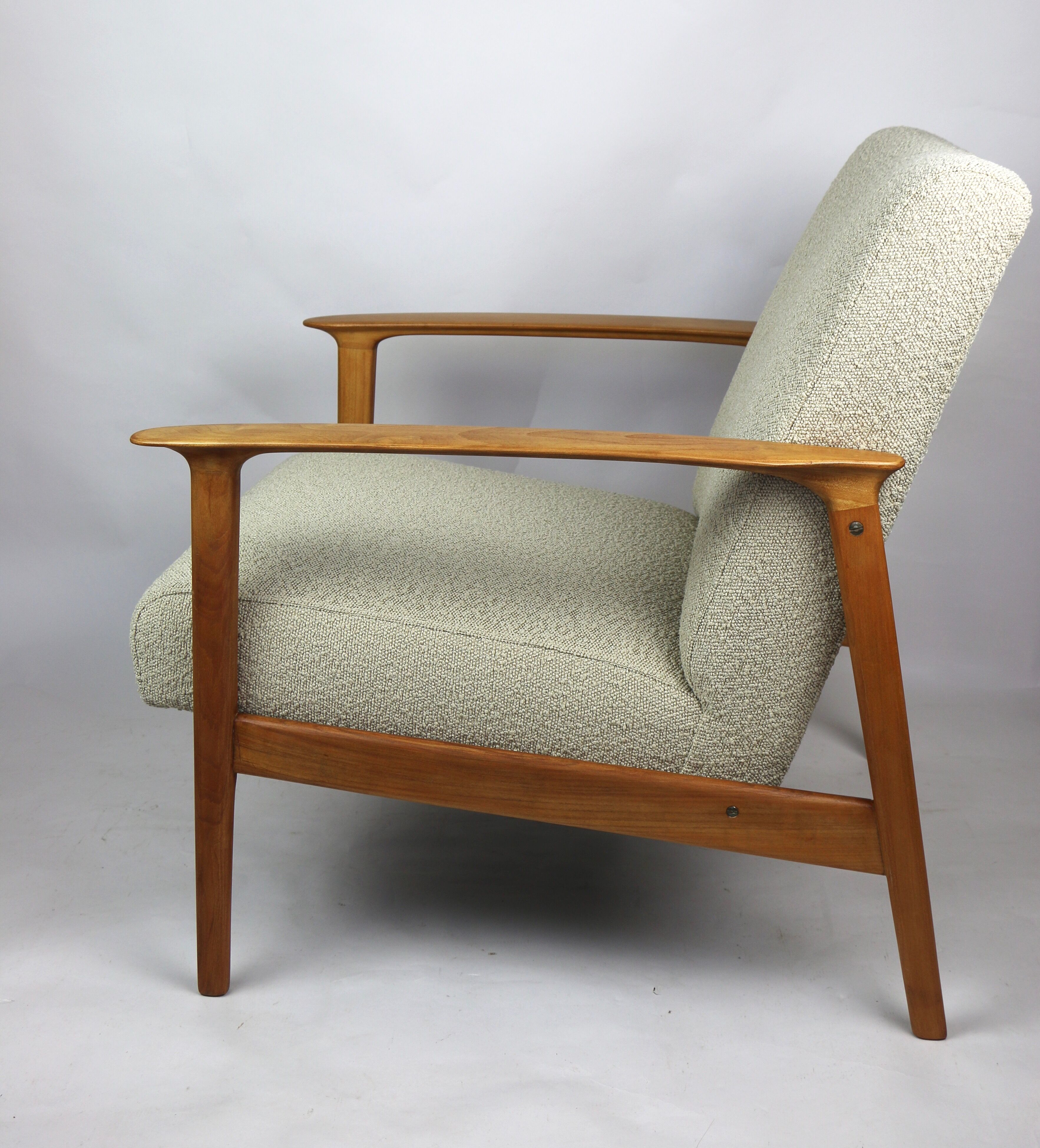 Fauteuil danoise beige en Boucle années 1970