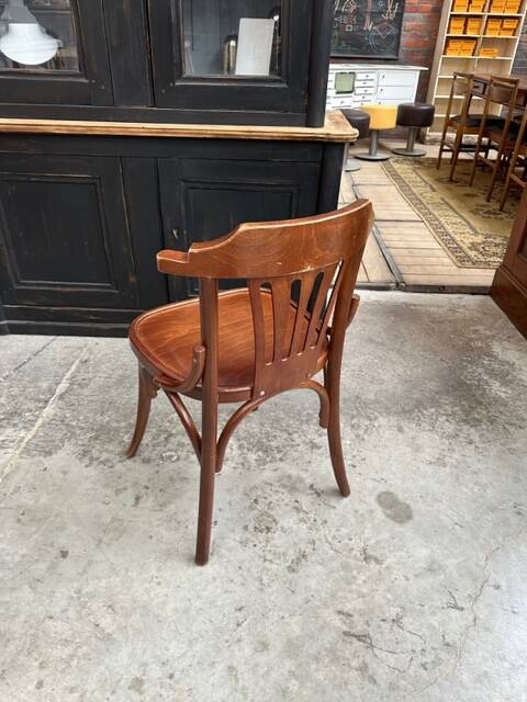 Suite of 23 bistro chairs