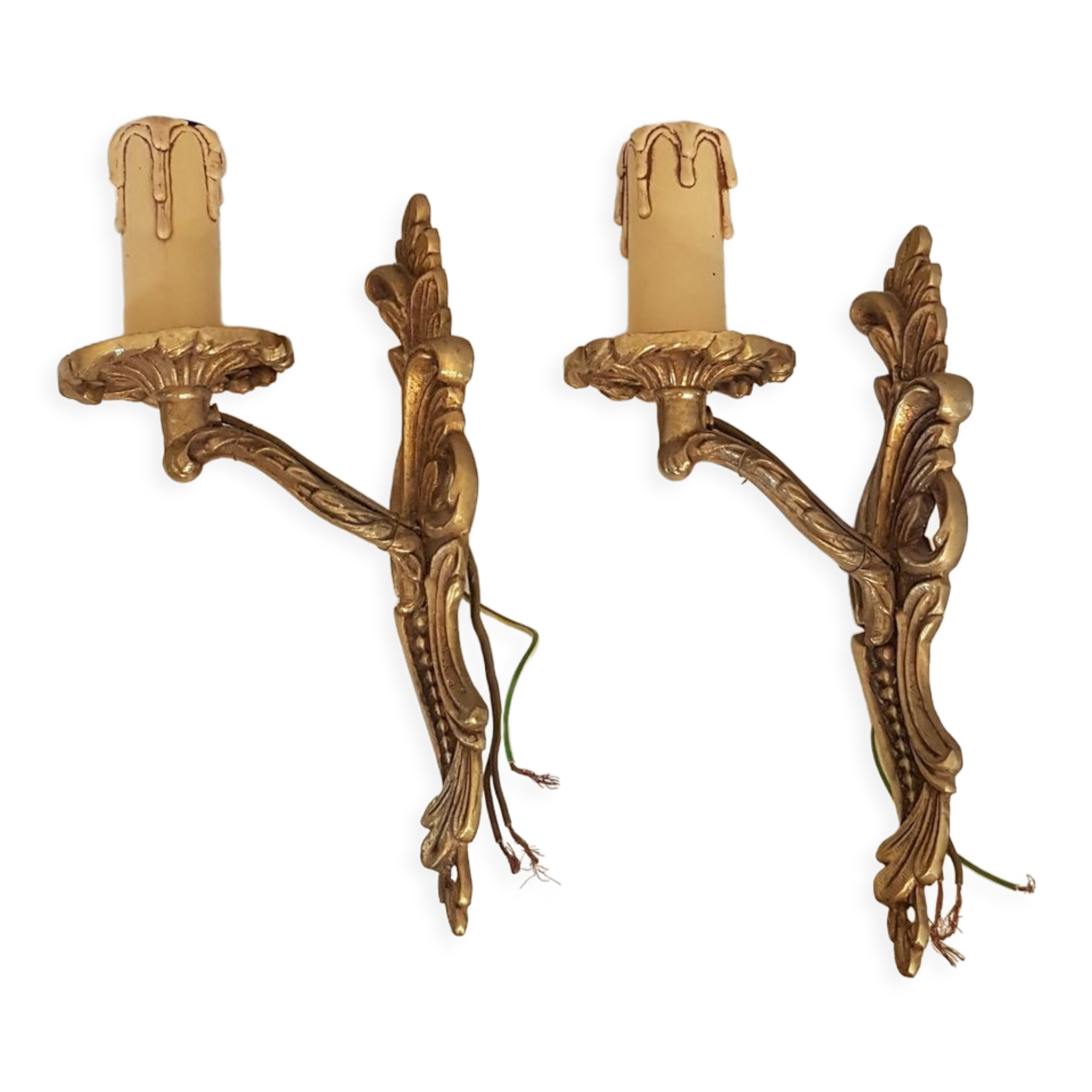 Pair of wall sconces Louis XV style