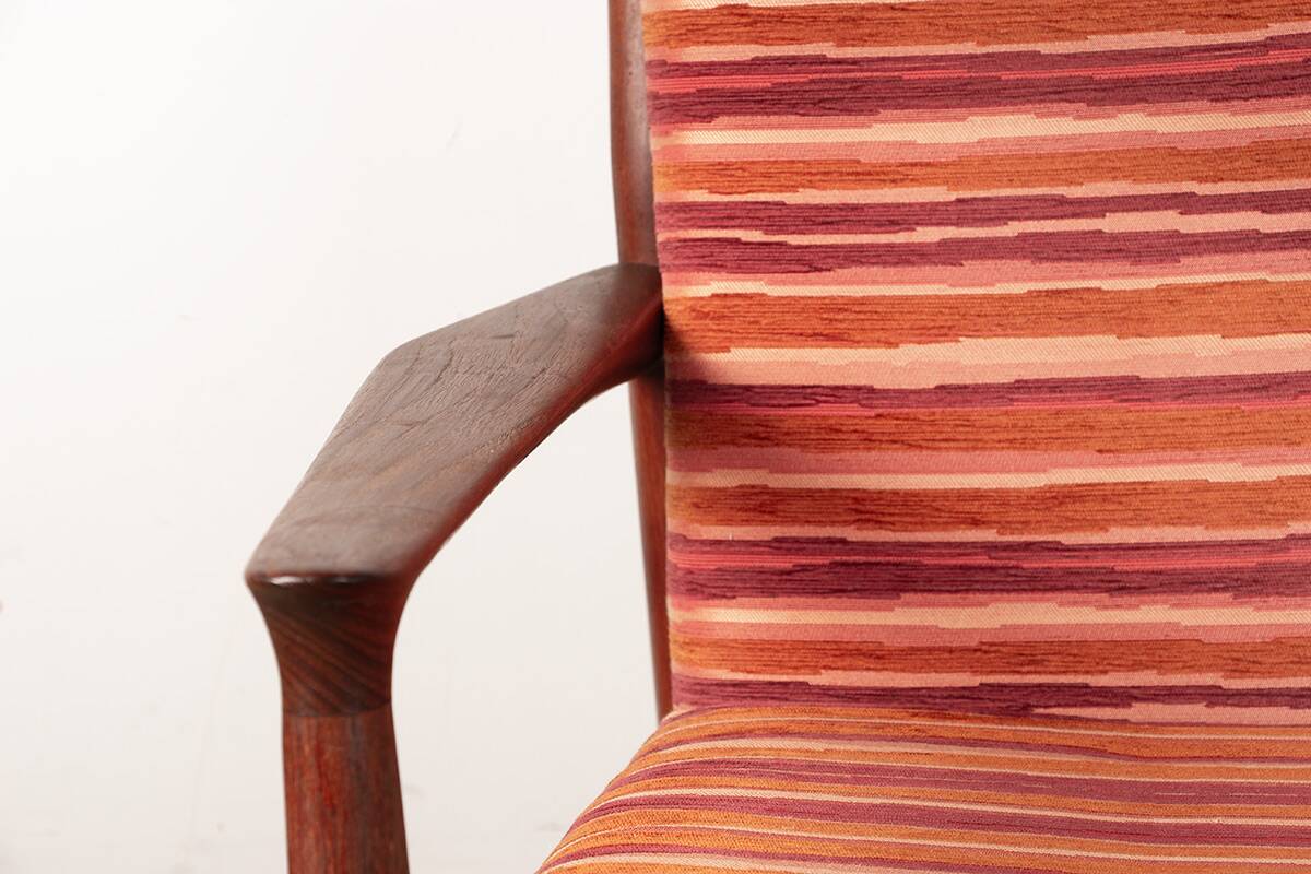 Pair of Danish armchairs in solid teak and fabric, Svend Aage Eriksen 1960.