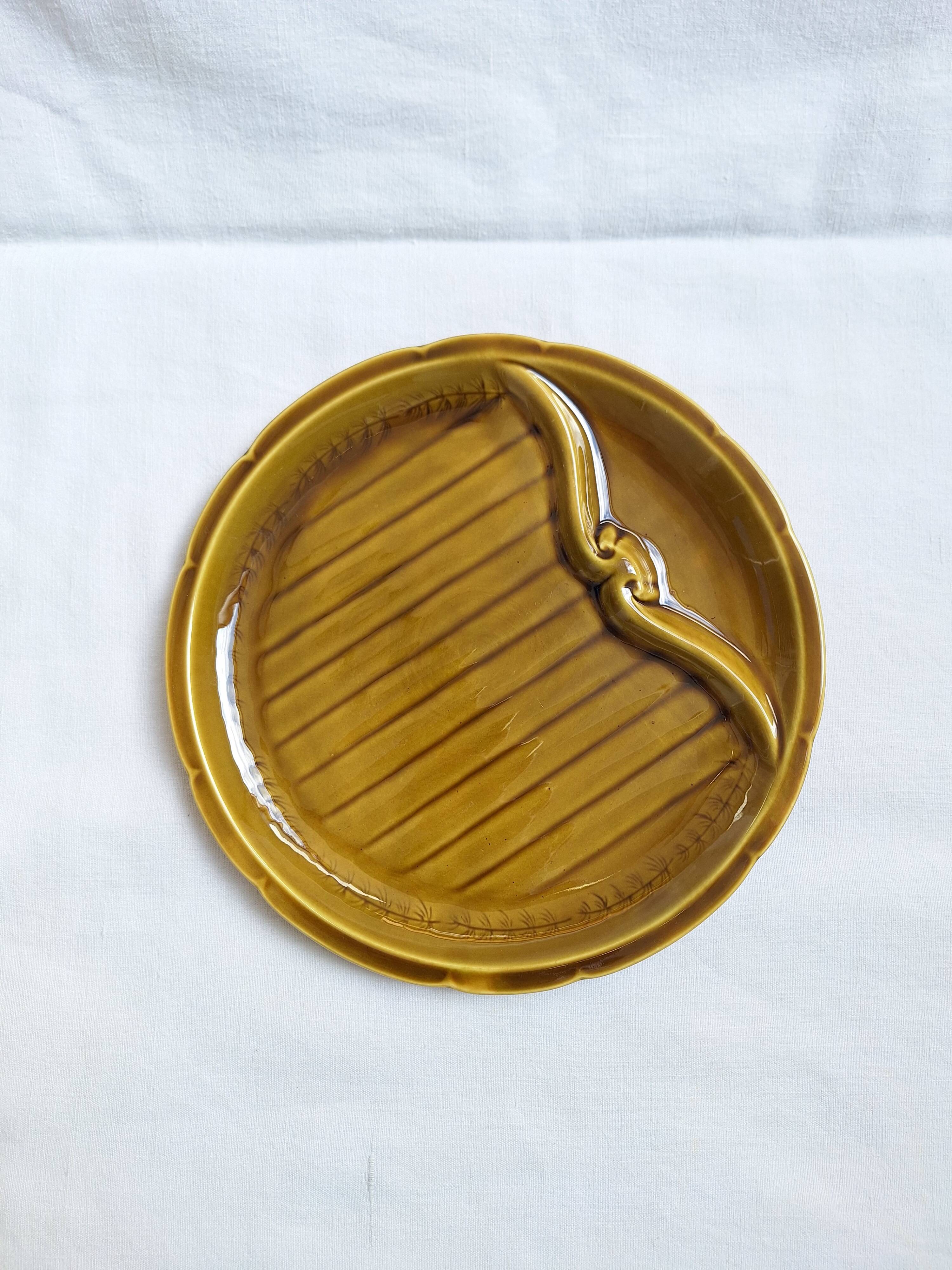 Kaki asparagus dish from Gien