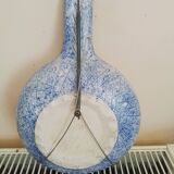 Tidy or object to hang