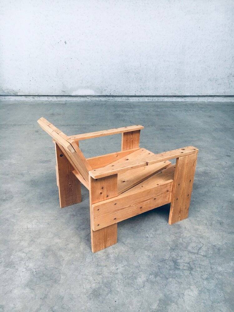 The Stijl Movement Dutch Pine Crate Chair attributed to Gerrit Rietveld, 1960s