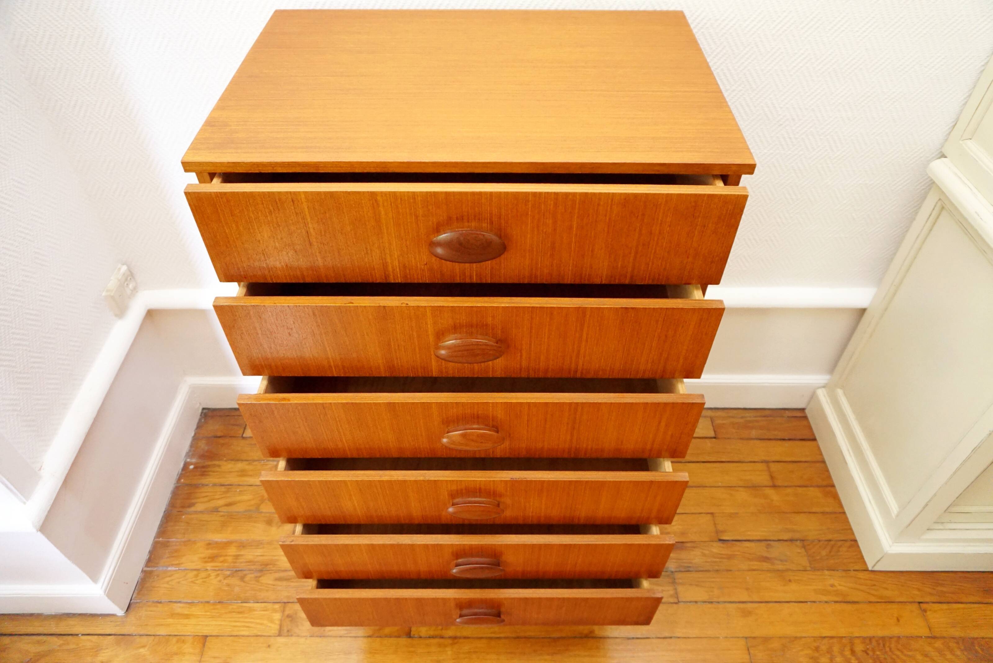 Chest of drawers 6 Scandinavian teak drawers